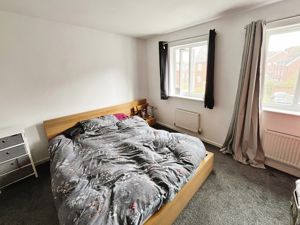 Bedroom- click for photo gallery